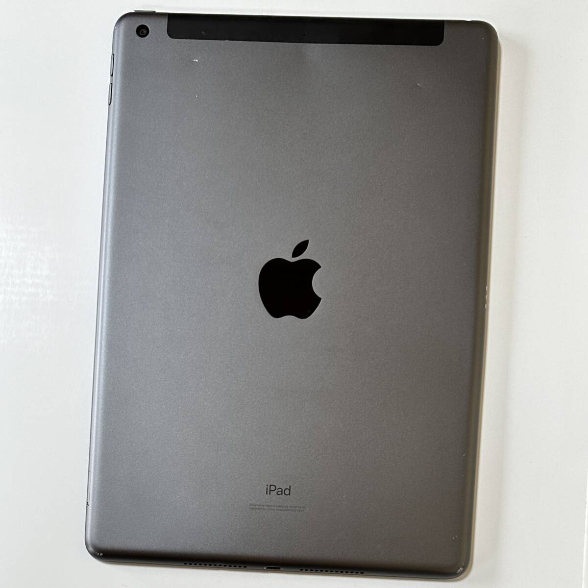Apple SIMフリー iPad (第7世代) スペースグレイ 32GB MW6A2J/A Wi-Fi+Cellular アクティベーションロック解除済_画像10