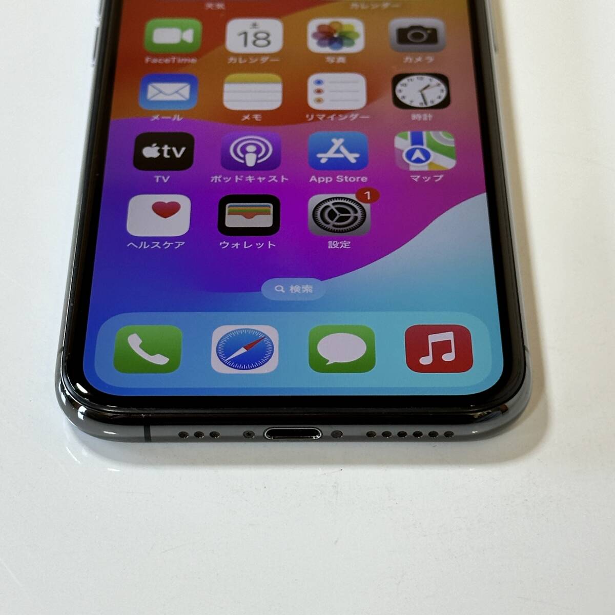 SIMフリー iPhone 11 Pro スペースグレイ 64GB MWC22J/A iOS17.5 アクティベーションロック解除済_画像8