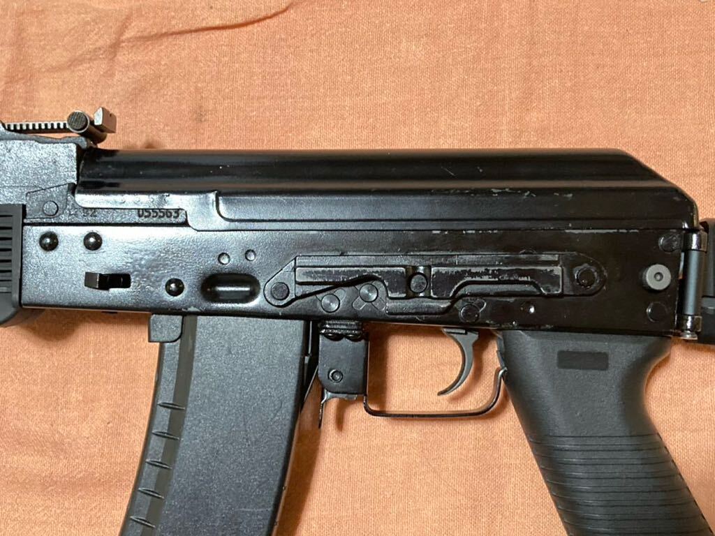 E&L AK-105 内外カスタム 黒艶焼き付け塗装 ストックレス フルメタル電動ガン 東京マルイメカボックス ハイトルクモーター搭載