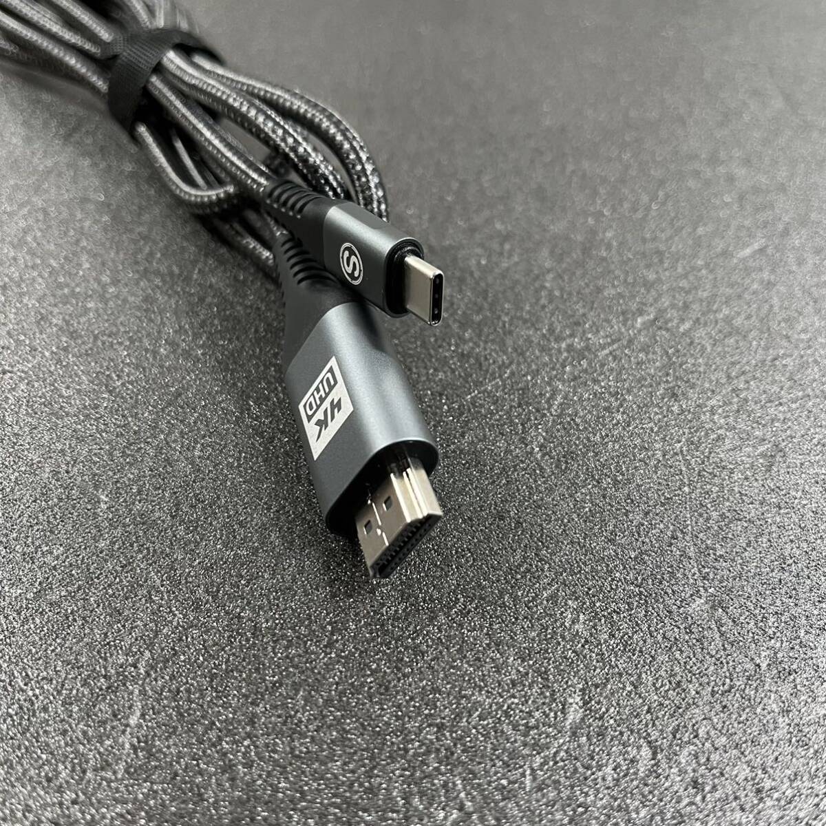 USB Type C HDMI 変換ケーブル 1.5m，タイプC to hdmi 映像出力【4K 対応】USB-C HDMIケーブル グレー 美品 送料無料