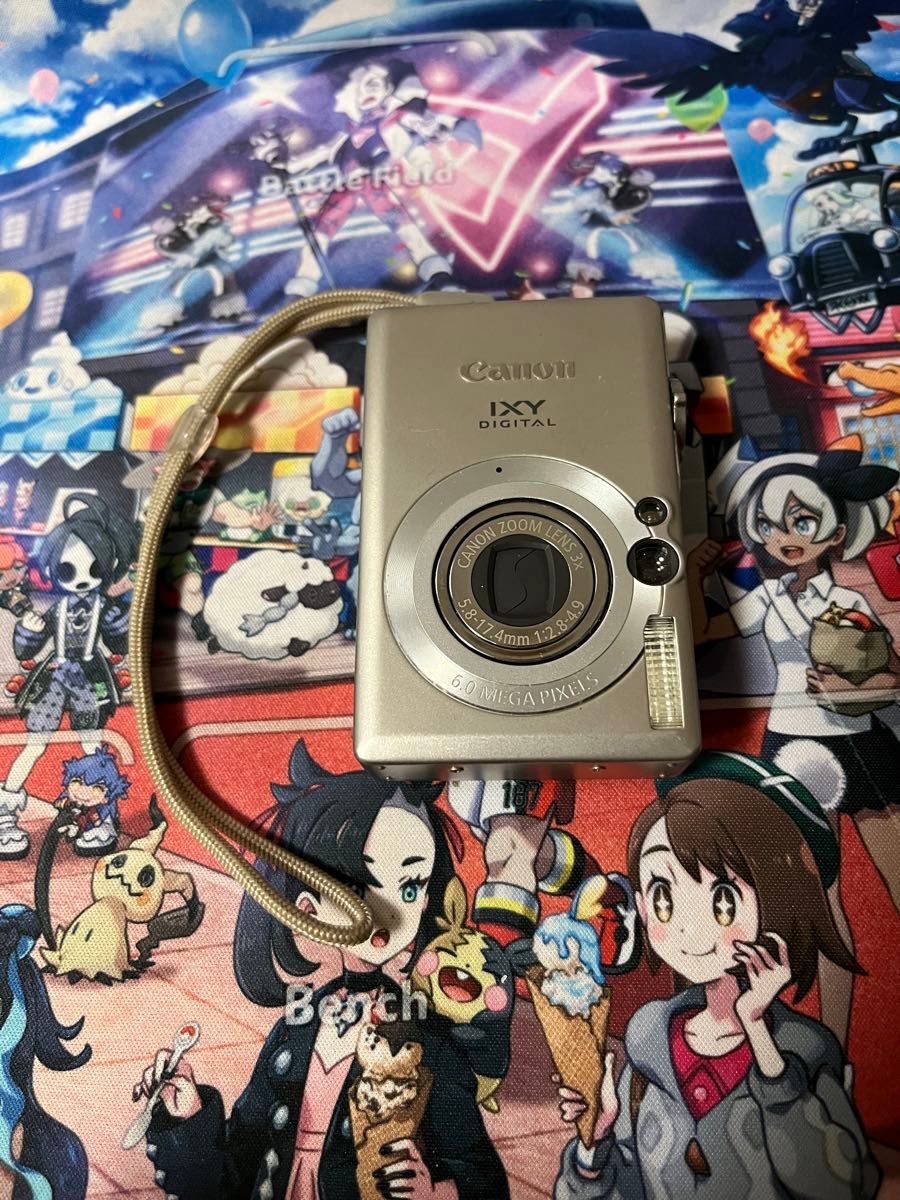 Canon ixy70デジタルカメラ