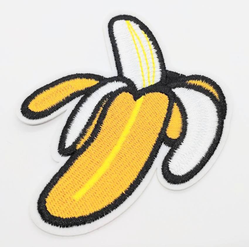 送料無料　バナナ　フルーツ　外国人が日本人を卑下する表現　ワッペン　アップリケ　のり付き　刺繍　アイロン　アメリカン雑貨　スマアク_画像1