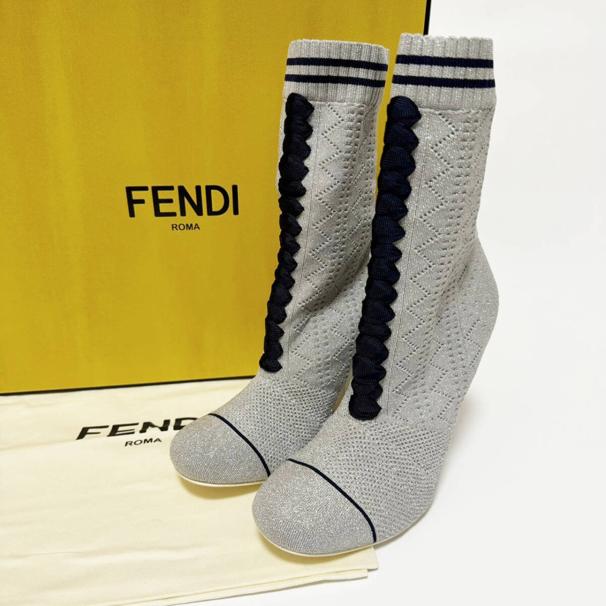 新品・未使用品 FENDI フェンディ ロココ ソックスブーツ #37 24cm グレー ネイビー 8T6514 アンクルブーツ ショートブーツ 正規品 本物