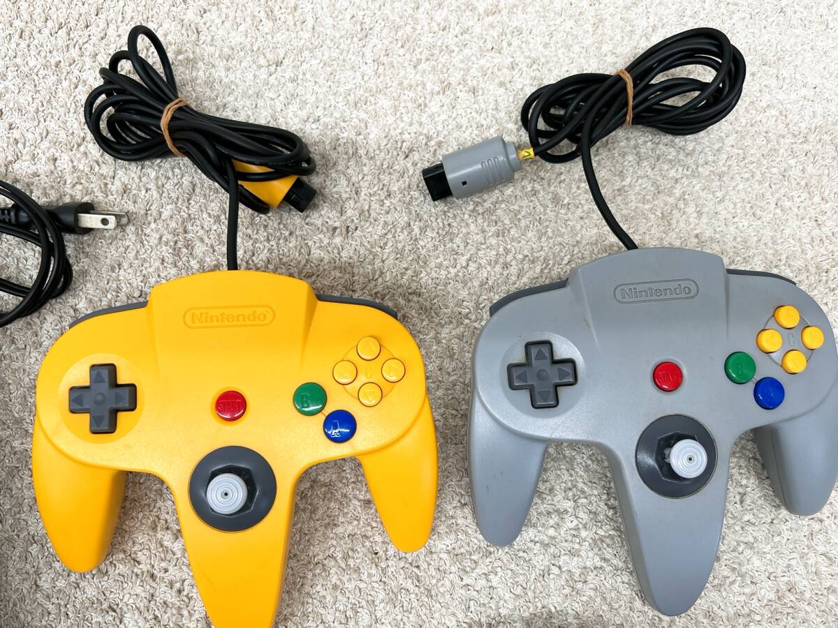 A536　Nintendo 64　本体　コントローラー　ソフト　振動パック　まとめ売り　/　任天堂　NUS-001　NUS-013　マリオカート_画像4