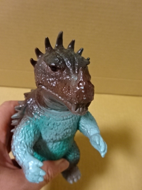  первое поколение Anguirus ( мята ) Bear модель sofvi сделано в Японии 