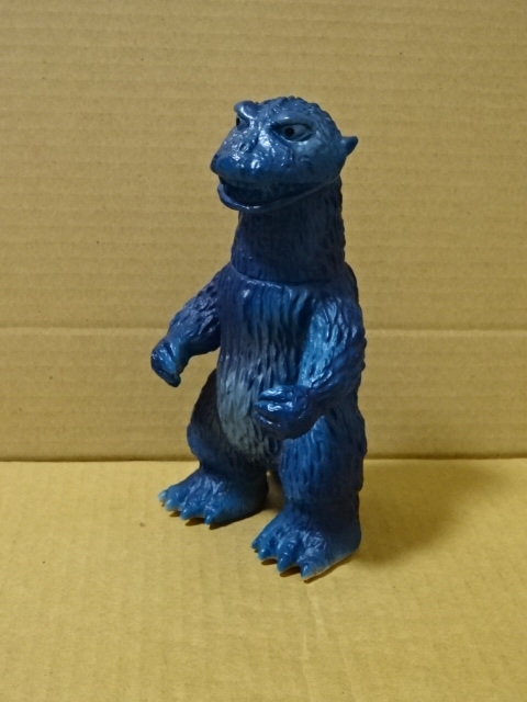  reverse . Godzilla Bear model sofvi made in Japan 