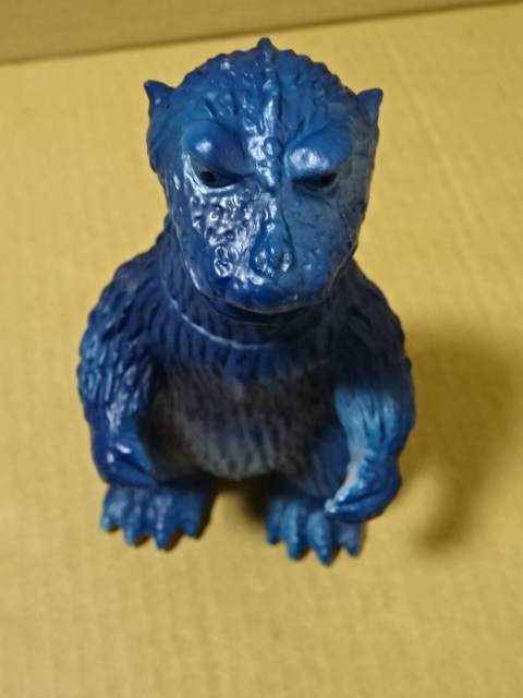  reverse . Godzilla Bear model sofvi made in Japan 