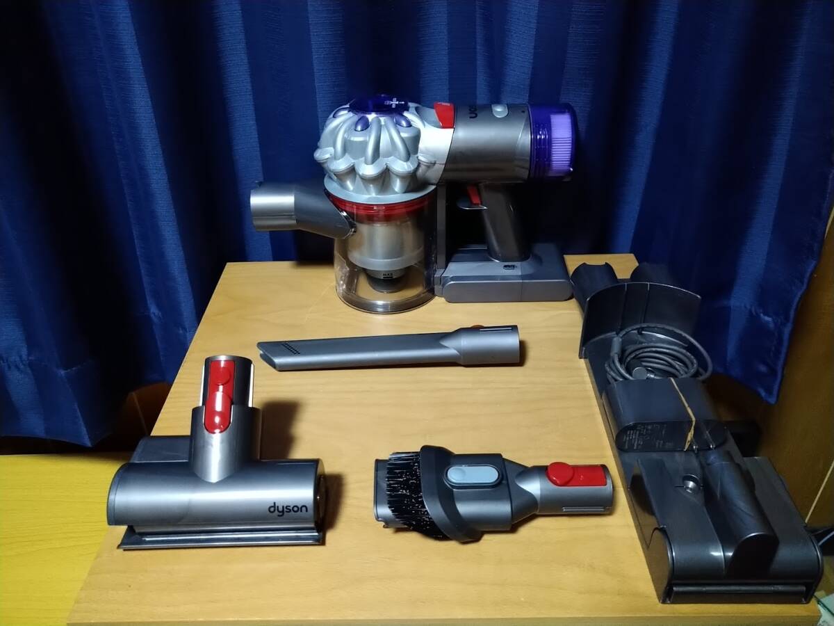 【美品・通常48分可動】dyson ダイソン V7 Advanced SV37 ハンディクリーナー サイクロン式 掃除機 花粉黄砂対策_画像1