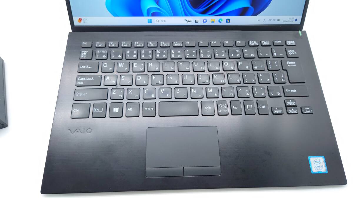 【良品】SONY VAIO Pro PK VJPK11C12N 14型 Core i5-8265U 1.6GHz メモリ8GB SSD256GB windows11 カメラ wifi 動作品_画像5