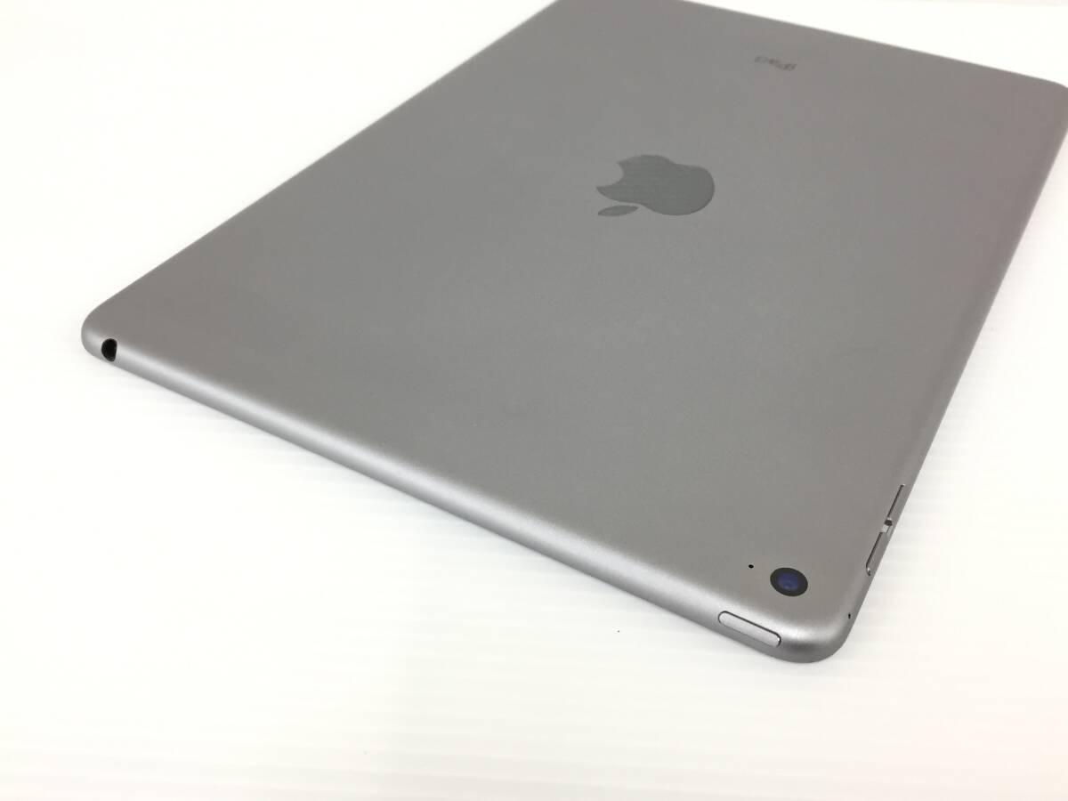 〇【良品】Apple iPad Air 2 Wi-Fiモデル 16GB A1566(MGL12J/A) スペースグレイ 動作品_画像7