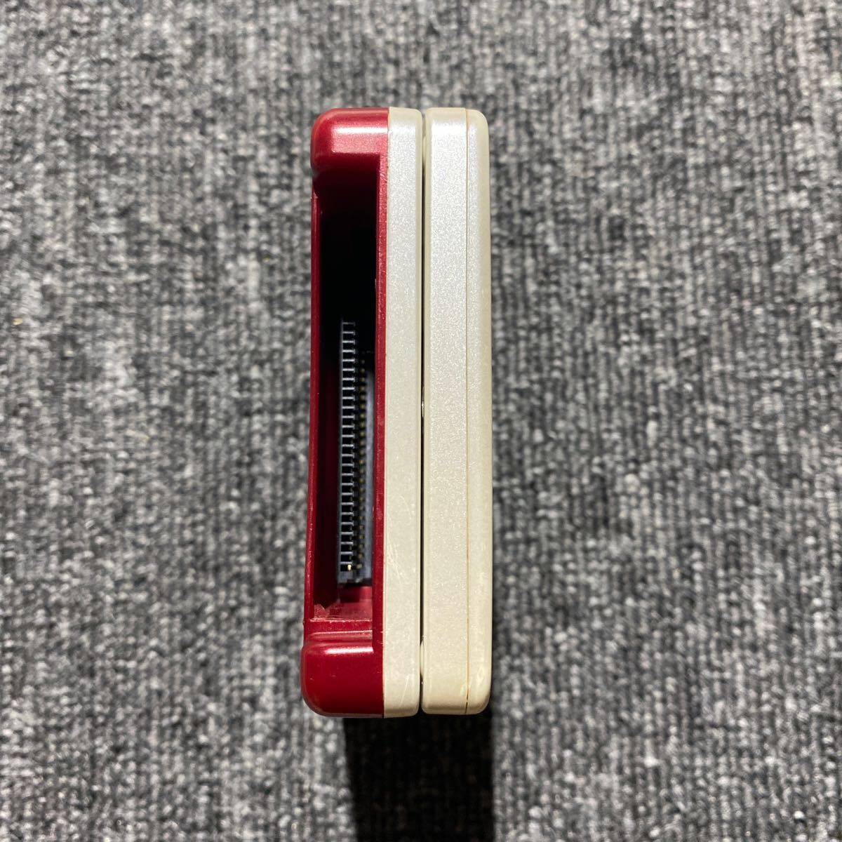 GBA ゲームボーイアドバンスSP ファミコンカラー 充電器付き GBA ゲームボーイアドバンスSP ファミコンカラー 充電器付き