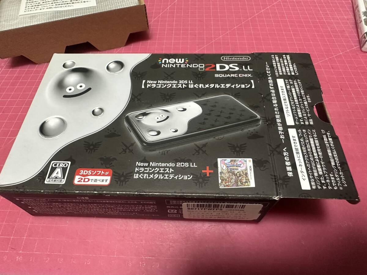 new Nintendo 2DS LL 本体 未使用 newニンテンドー2DS LL 本体 ドラゴンクエスト はぐれメタルエディション DQ 開封済 スクエニ 送料無料_多少、外箱にスレが見られます。