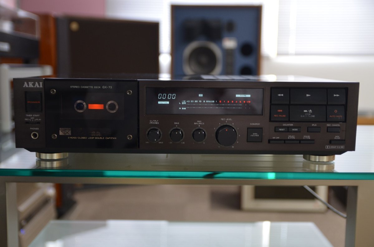 AKAI Akai GX-73 3 head cassette deck (943)