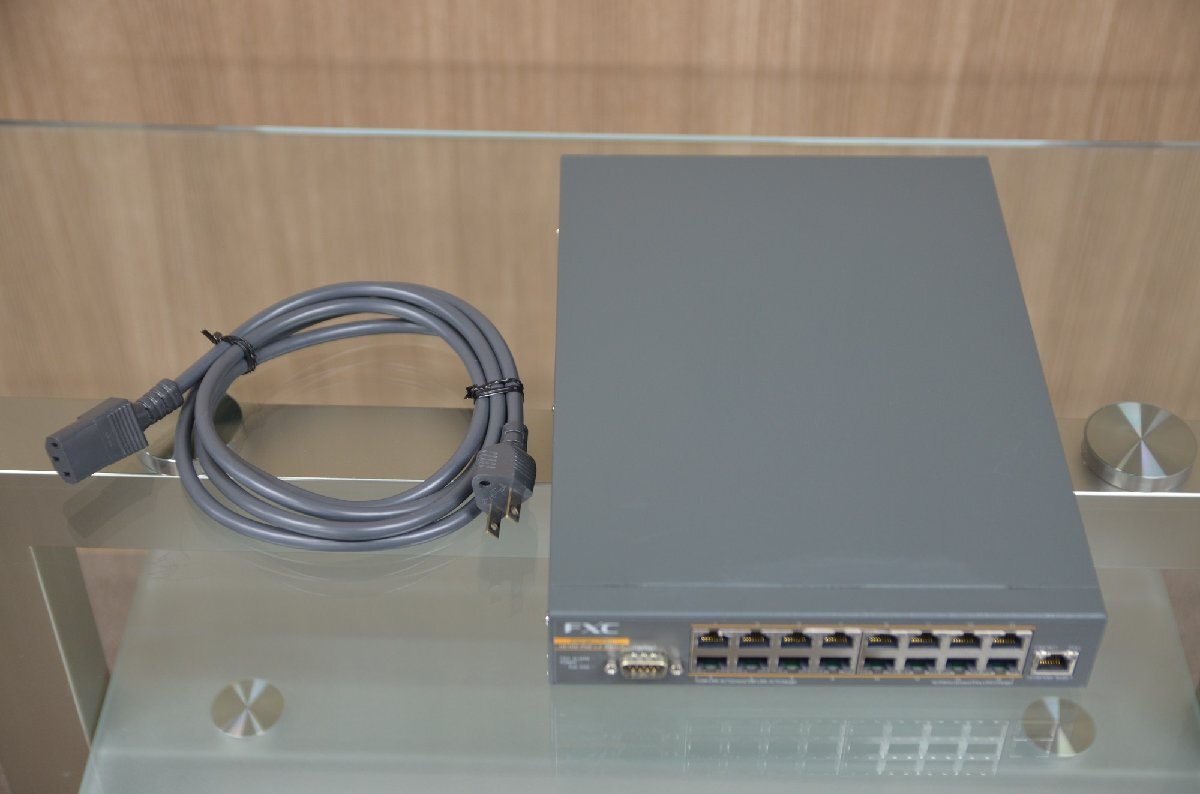 FXC FXC3017PEL　PoE機能付16ポートイーサーネットスイッチ 中古品　　（851-3）_画像8