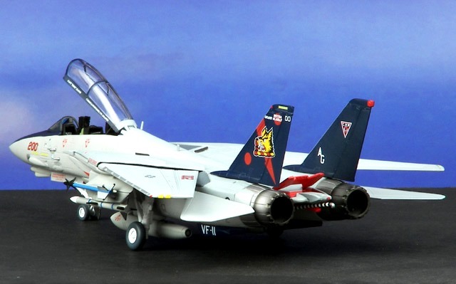 □即決 ドラゴン 1/72【F-14B トムキャット アメリカ海軍 VF-11 「レッド リッパーズ」 空母ジョン・F・ケネディ搭載 AG200 - 軍用機 □即決 ドラゴン 1/72【F-14B トムキャット アメリカ海軍 VF-11 「レッド リッパーズ」 空母ジョン・F・ケネディ搭載 AG200 - 軍用機