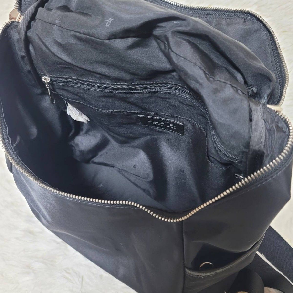 美品】 アニエスベー バックパック リュック ナイロン ブラック 美品】 アニエスベー バックパック リュック ナイロン ブラック