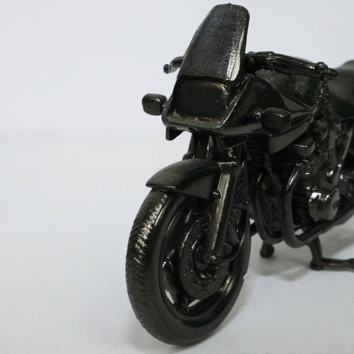 レッドバロン 世界の名車シリーズ vol.26 SUZUKI GSX1100S KATANA　M9788_画像7