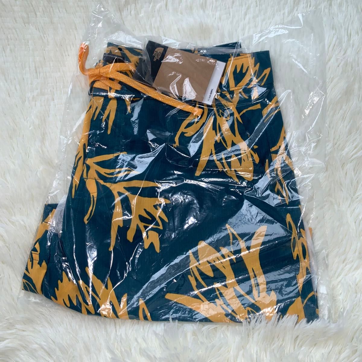 新品　ノースフェイス 水着 L RIPSTOP BOARDSHORT メンズ ハーフパンツ