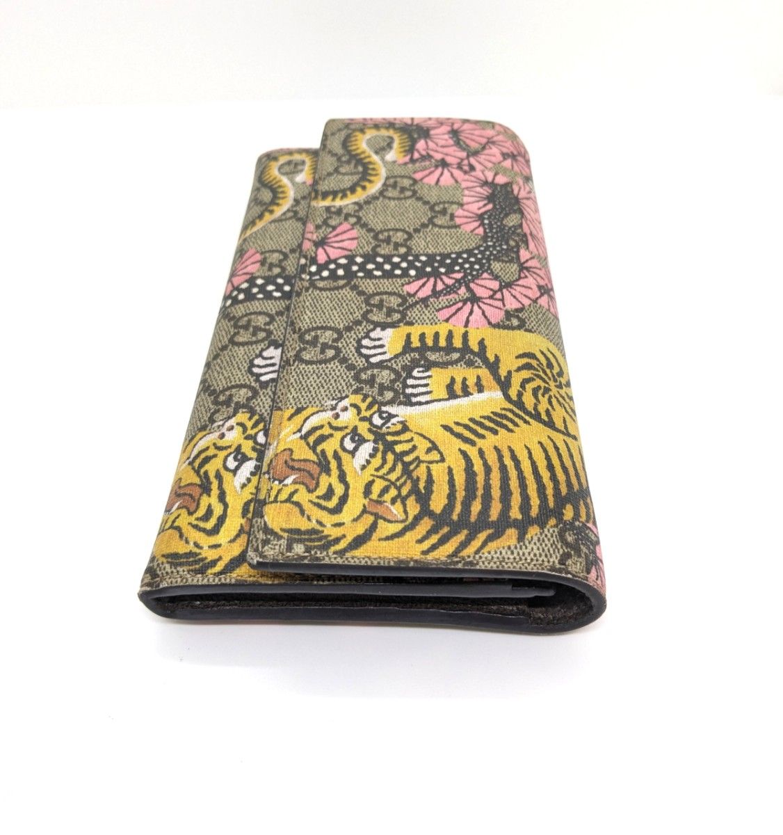 未使用品最終値下げ GUCCI 長財布 虎 桜 日本限定品 超希少 未使用品最終値下げ GUCCI 長財布 虎 桜 日本限定品 超希少
