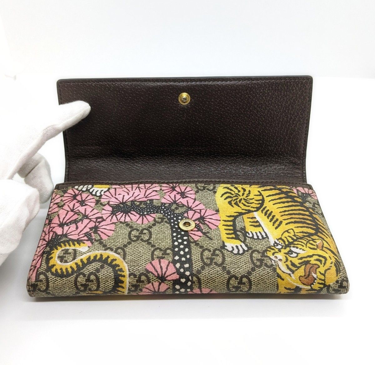 未使用品最終値下げ GUCCI 長財布 虎 桜 日本限定品 超希少 未使用品最終値下げ GUCCI 長財布 虎 桜 日本限定品 超希少
