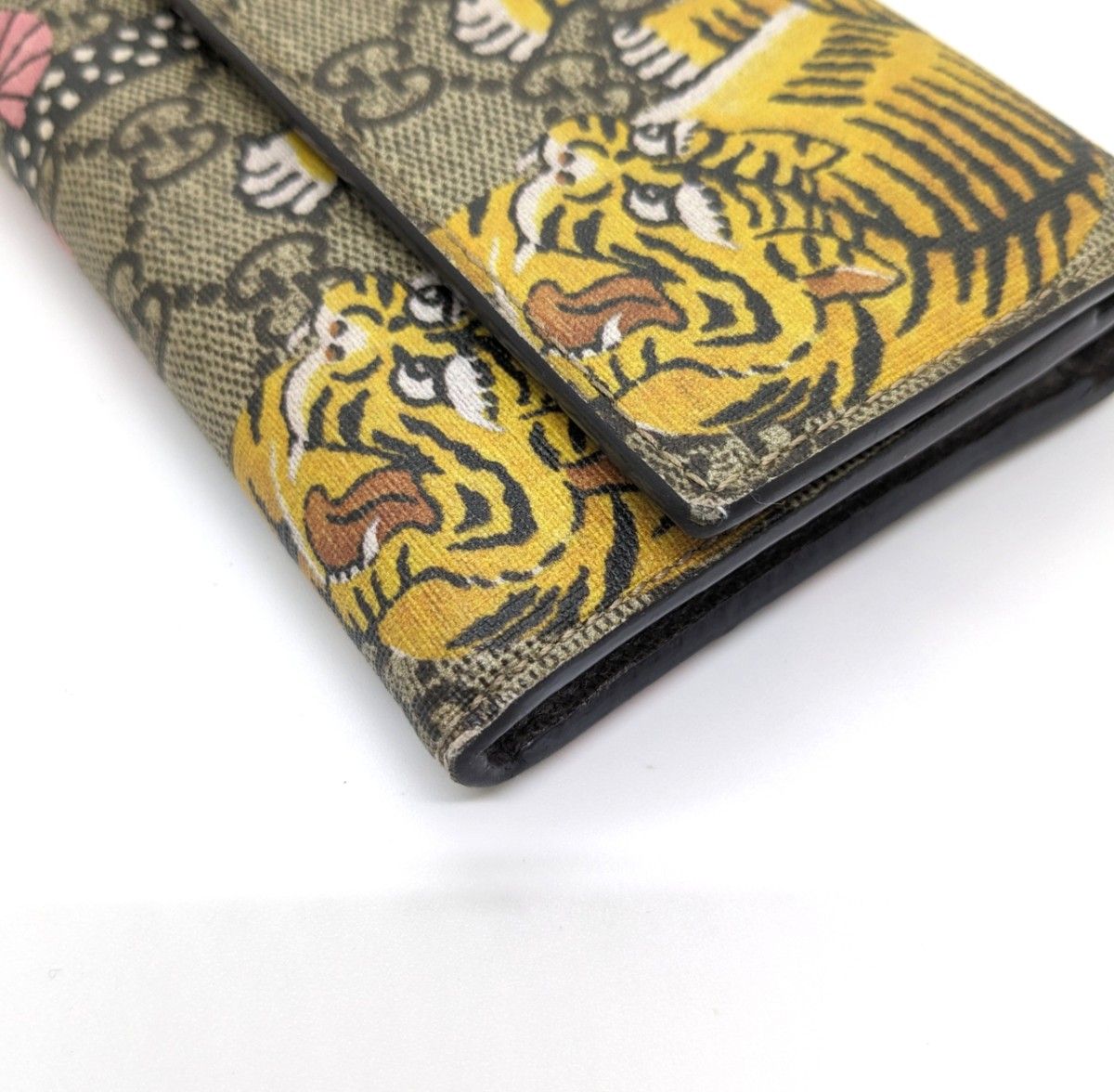 未使用品最終値下げ GUCCI 長財布 虎 桜 日本限定品 超希少 未使用品最終値下げ GUCCI 長財布 虎 桜 日本限定品 超希少