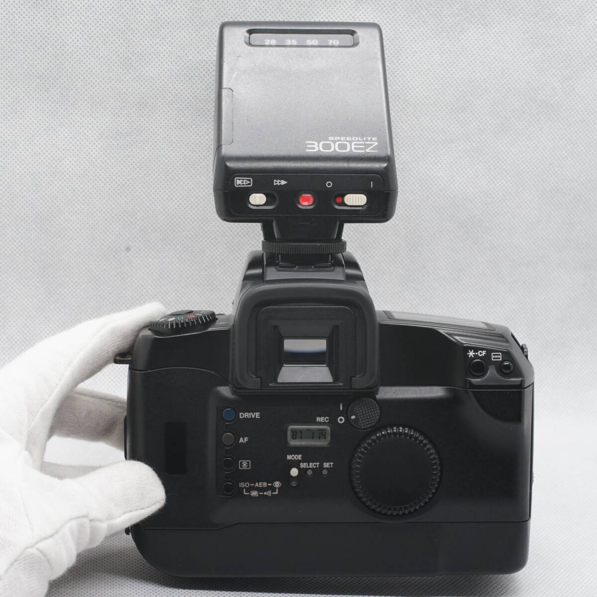 【良用/作例あり】Canon EOS 5 QD + EF Zoom Lens 28-70mm +Flash 300EZ キャノン イオス 35mm フィルム 一眼レフカメラ ＆ レンズ セット_画像7