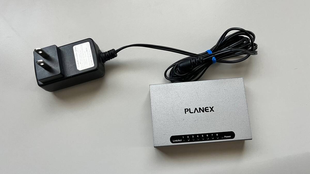 コンパクト筐体 PLANEX FX-08Mini スイッチングハブ_画像1