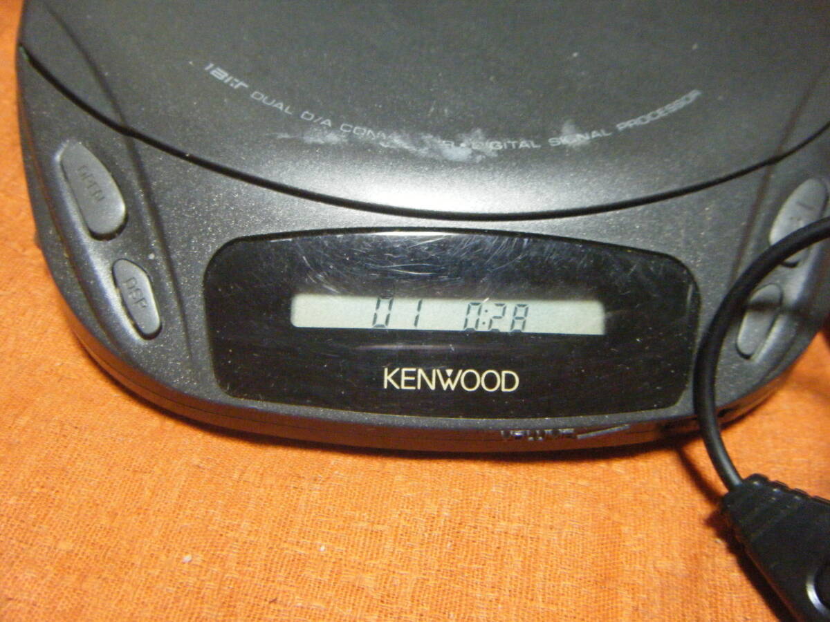 * Kenwood KENWOOD портативный CD плеер DPC-452 б/у *