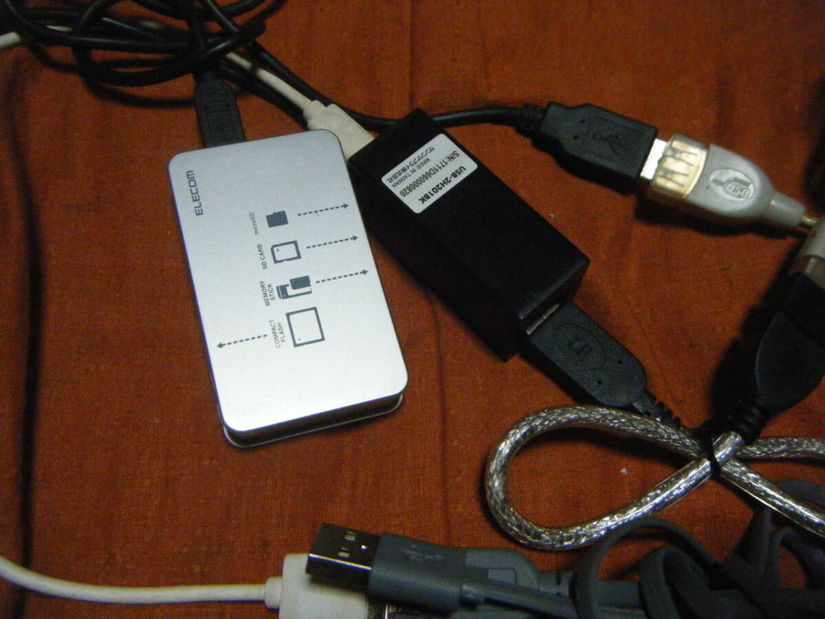 ●USB2ポートハブ USB延長ケーブル USBカードリーダー●の画像3