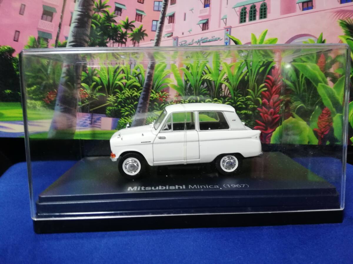 スペシャルスケール1/24国産名車コレクション1/24 (32) 三菱ミニカ（1967）専用ケース入り_画像3