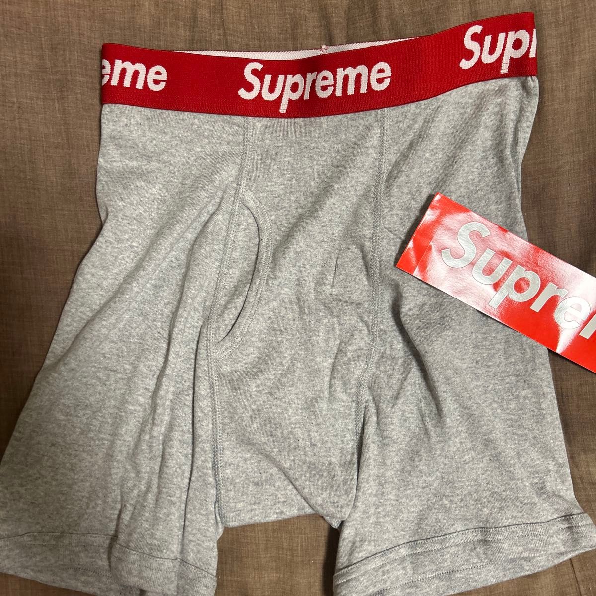 supreme Hanes ボクサーパンツ 新品未使用 ステッカー付