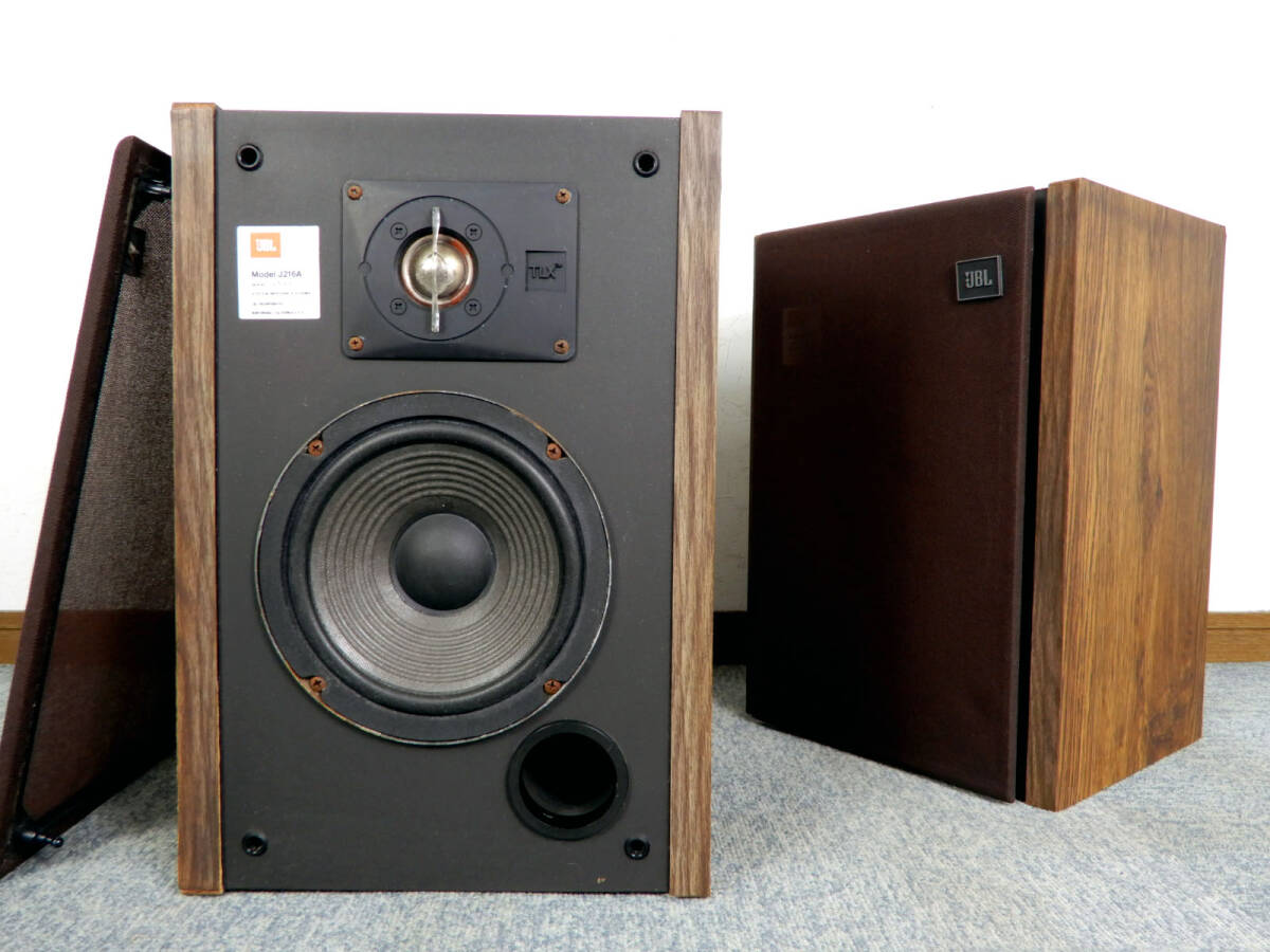 JBL * 2 way speaker system J216A pair * serial number ream number sound out has confirmed 