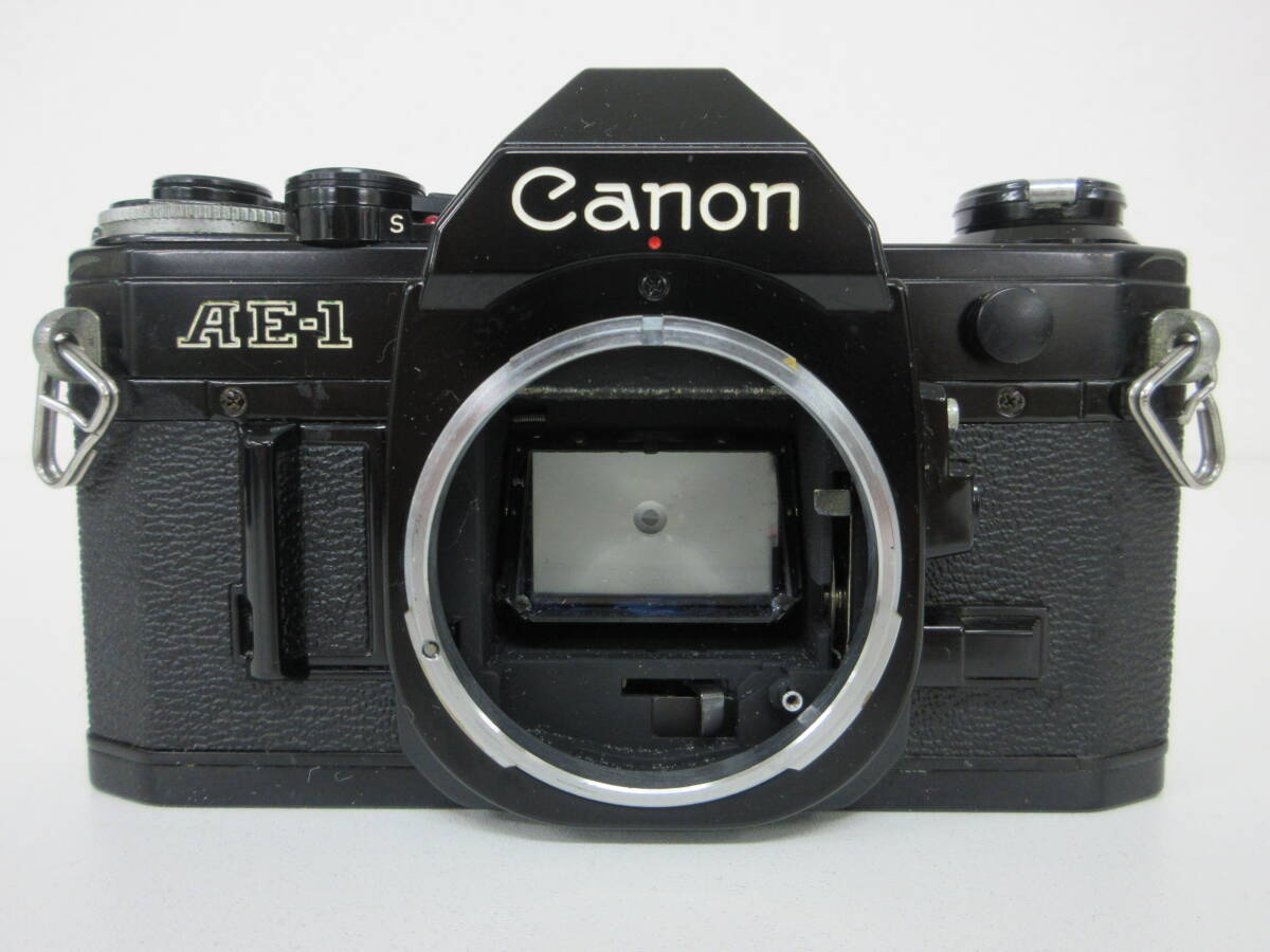 中古 カメラ CANON ／ キャノン AE-1 ／ LENS　CANON　LENS　FD　50mm　1:1.4　S.S.C. / ストロボ SPEEDLITE 155A ※動作未確認 ／ J_画像2