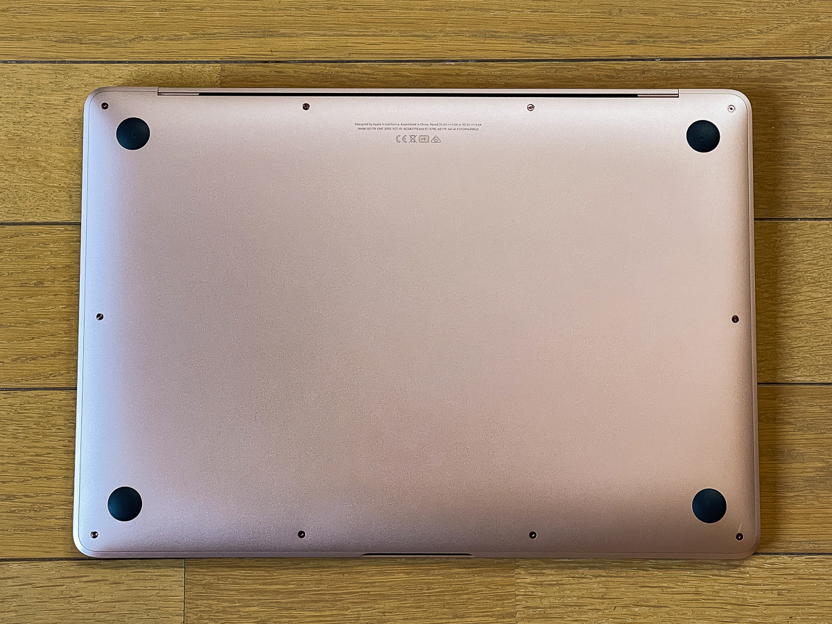 MacBook Air 13.3インチ 1.1GHzデュアルコアIntel Core i3 8GB 256GB USキーボード ゴールド 美品の画像6