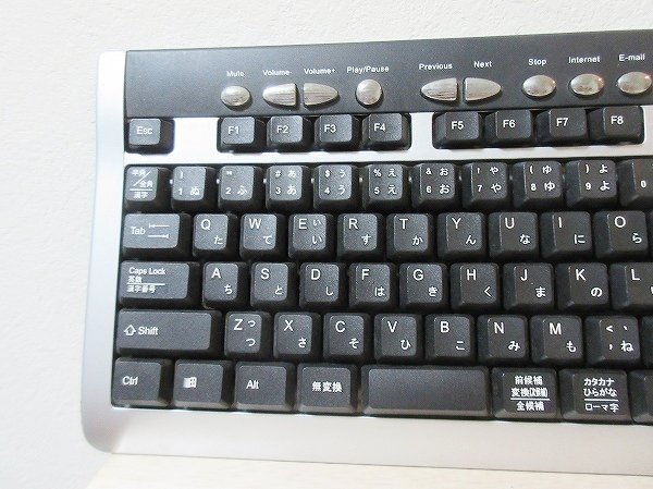 ●一円スタート●LESANCE　PS/2ポートパソコンキーボード　KB02/ad-K-33-4813-.25/中古品/有線キーボード/KB02/日本語109キーボード_画像2