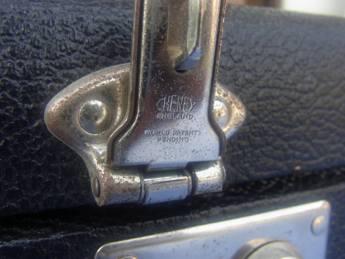 (B956) Vintage CHENEY Fender Stratocaster жесткий чехол подлинная вещь электрогитара гитара ключ имеется 