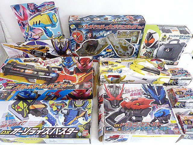 t416 現状品 仮面ライダー 大量 まとめ 変身 ベルト/武器/他 t416 現状品 仮面ライダー 大量 まとめ 変身 ベルト/武器/他
