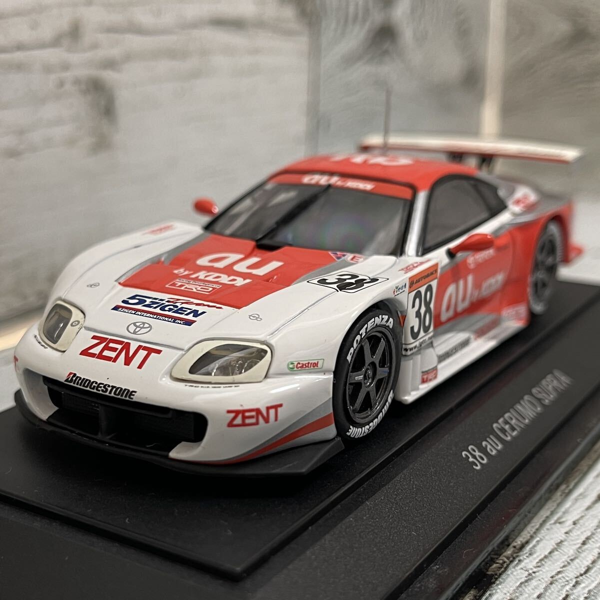 1円スタート EBBRO エブロ 1/43 auセルモスープラ GT500 SuperGT 2004 No.38 #38 エーユー CERUMO SUPRA 立川祐路 荒聖治 TACHIKAWA S.ARA_画像1