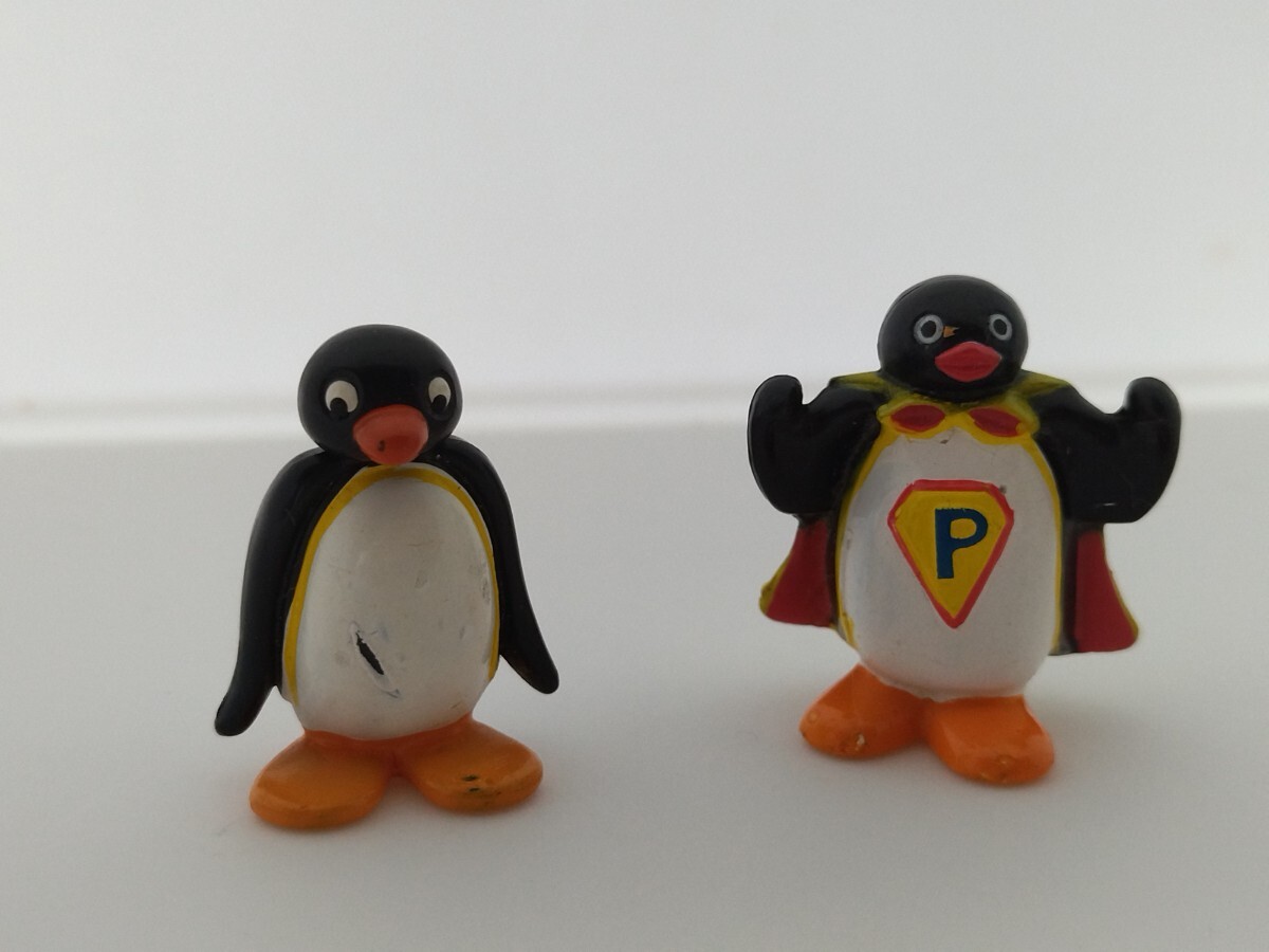 PINGU　ピングー　フィギュア　置物　置き物　飾り　ミニチュア　ぴんぐー　傷汚れあり　小物　アニメ　キャラクター　マント_画像1