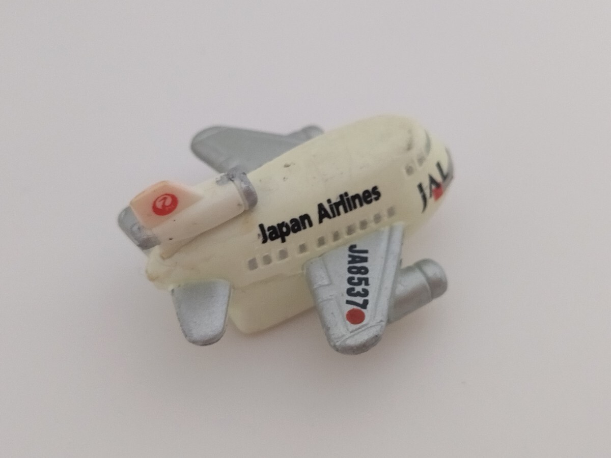 jal　ジャパンエアラインズ　 飛行機 フィギュア JA 8537 日本 飛行機 ジャンボ　ジェット　マグネット_画像3