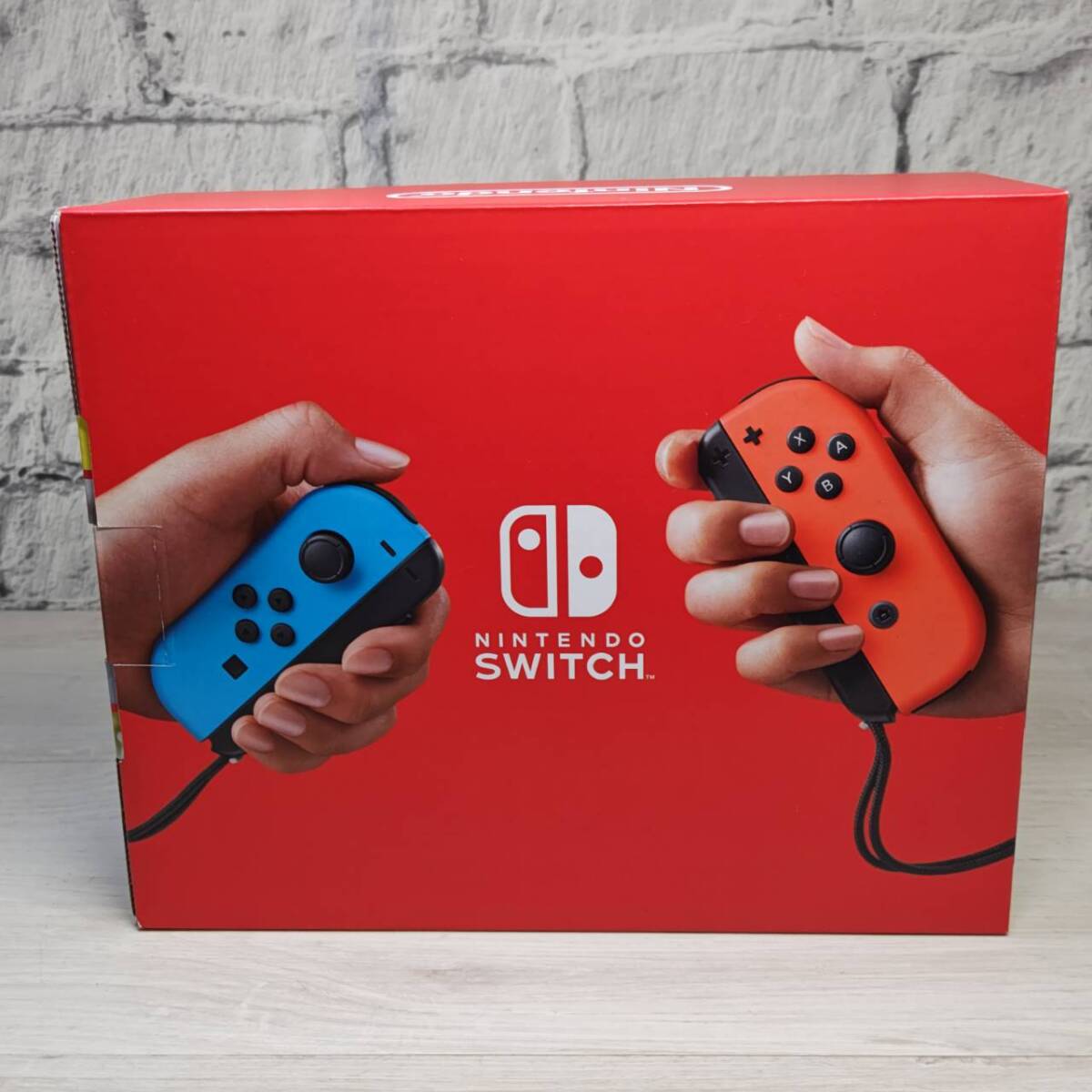 【YH-8919】開封済未使用品 Nintendo 任天堂 ニンテンドー Switch 本体 Joy-Con(L) ネオンブルー/(R) ネオンレッド HAD-S-KABAH の画像3