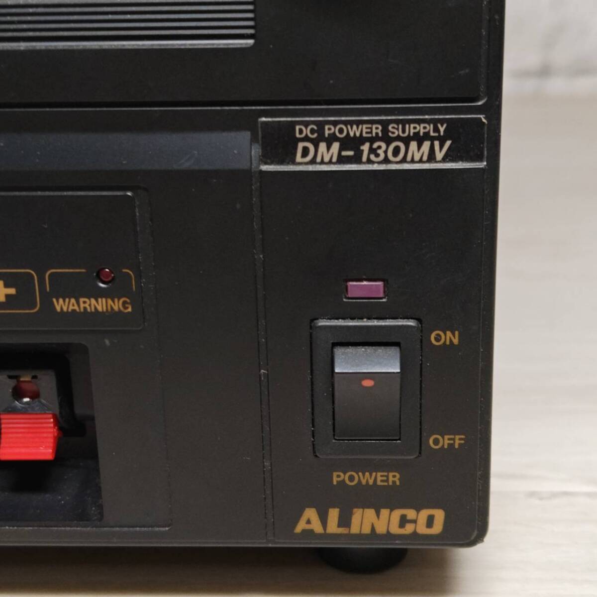 [YH-8955] утиль ALINCO Alinco DC стабилизированный источник питания DM-130MV радиолюбительская связь электризация проверка только 