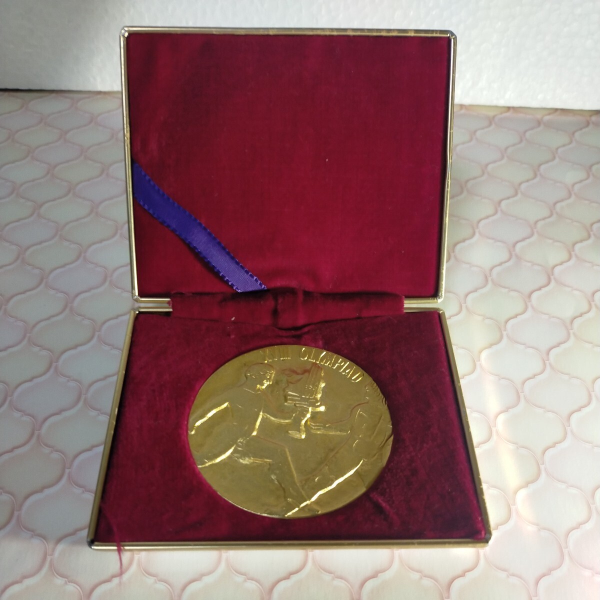 東京オリンピック 1964 記念 ゴールド メダル MEDAL ケース入り (AＹ)_画像3