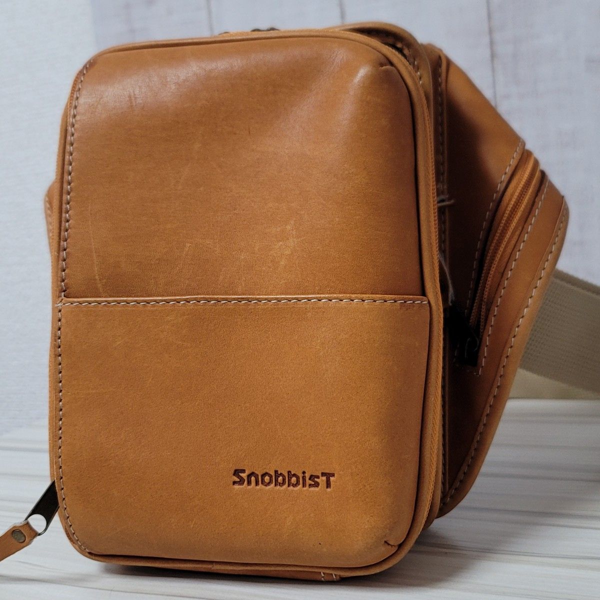 snobbist スノビスト ボディーバック ブラウン 多機能 おしゃれ snobbist スノビスト ボディーバック ブラウン 多機能 おしゃれ