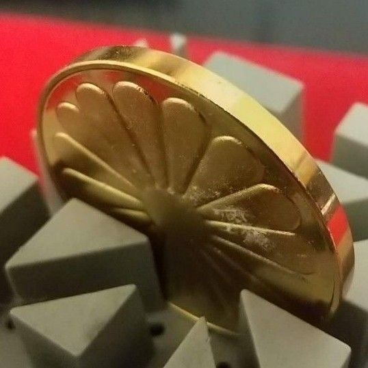 天皇御在位五十年　 プルーフ 菊の御紋 鳳凰 菊紋 記念メダル ゴールドコイン　