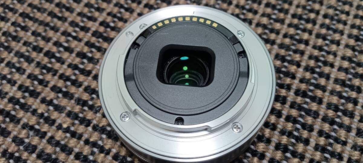 SONY ソニー E 16mm F2.8 単焦点レンズ_画像3