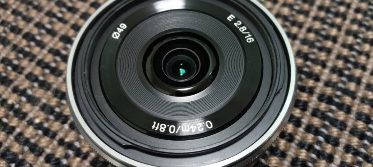 SONY ソニー E 16mm F2.8 単焦点レンズ_画像2