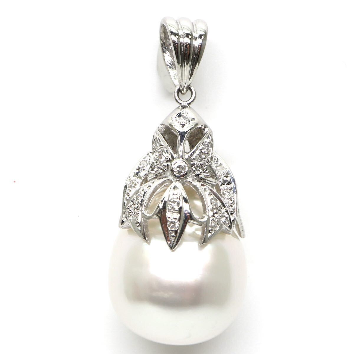  gorgeous!!*Pt900 south . White Butterfly pearl / natural diamond pendant top *M* approximately 9.6g 15.0mm. pearl pearl diamond jewelry necklace ED6/ED6
