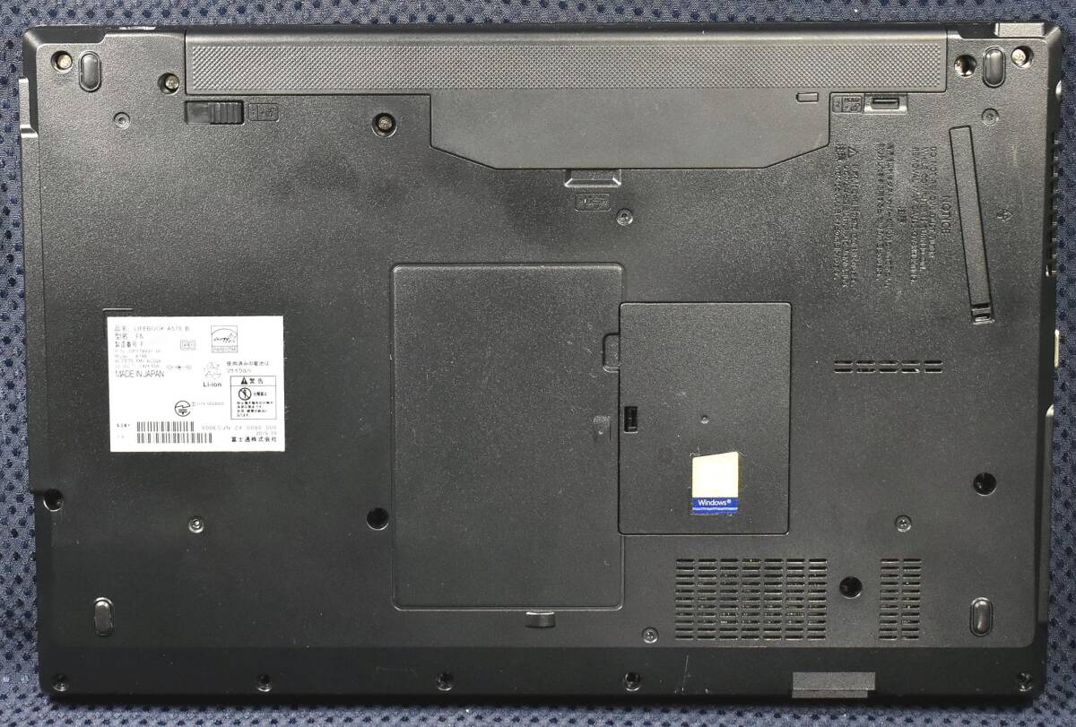 富士通 LIFEBOOK A579/B Core i3 8145U 8GB SSD:240GB DVDマルチ 15.6TFT(HD) Windows11 Pro (管:F24T_画像3