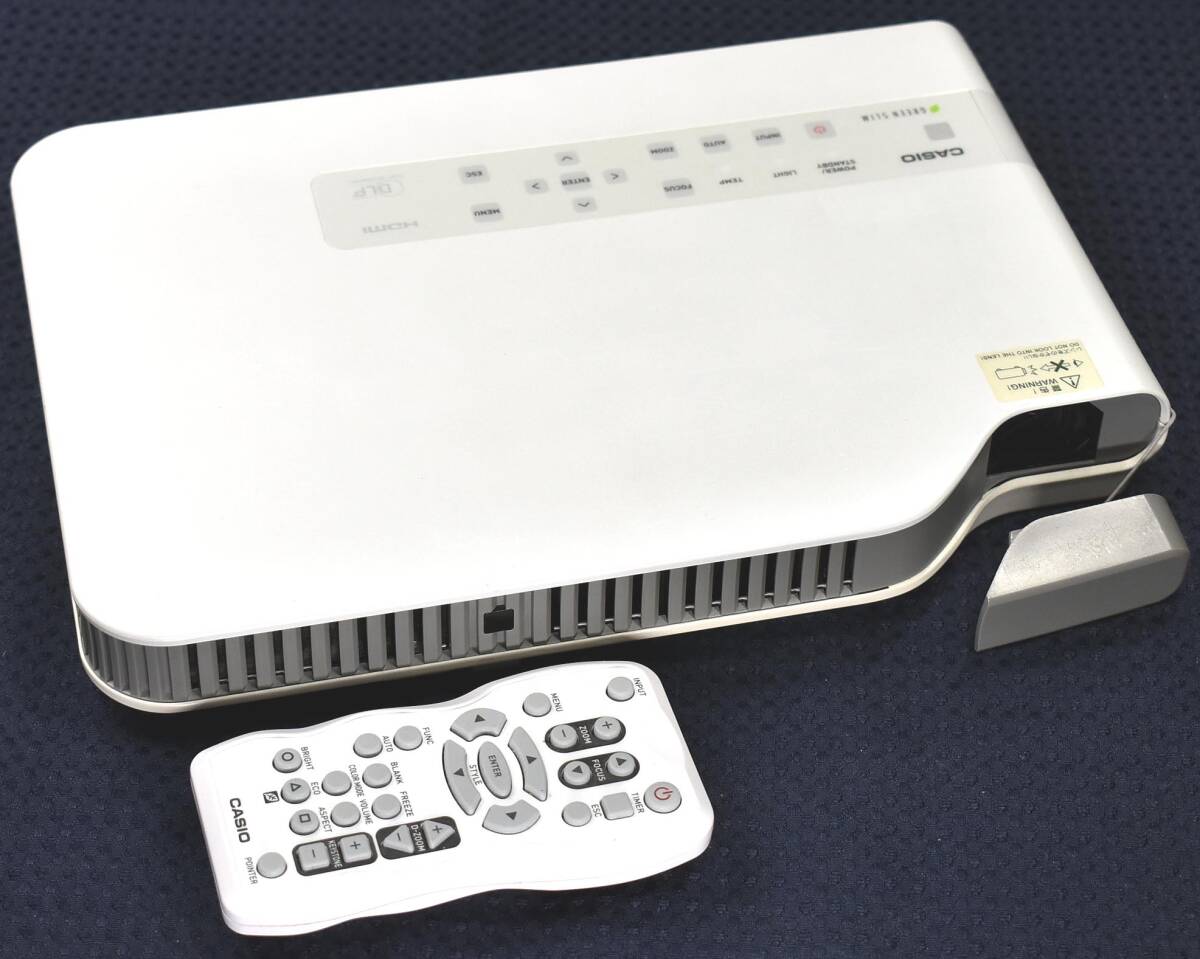 1円スタート 使用時間 205H(使用時間短い) CASIO カシオ XJ-A246 2500ルーメン WXGA HDMI リモコン付 スリムモデル プロジェクター (FS205_画像1